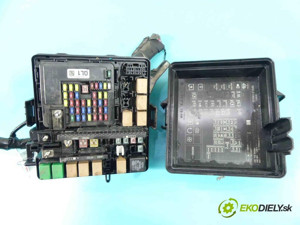 Kia Sportage IV 2015-2021 1.7 crdi 116 hp manual 85 kW 1685 cm3 5- skříňka pojistková 91950-D9BA0 (Pojistkové skříňky)