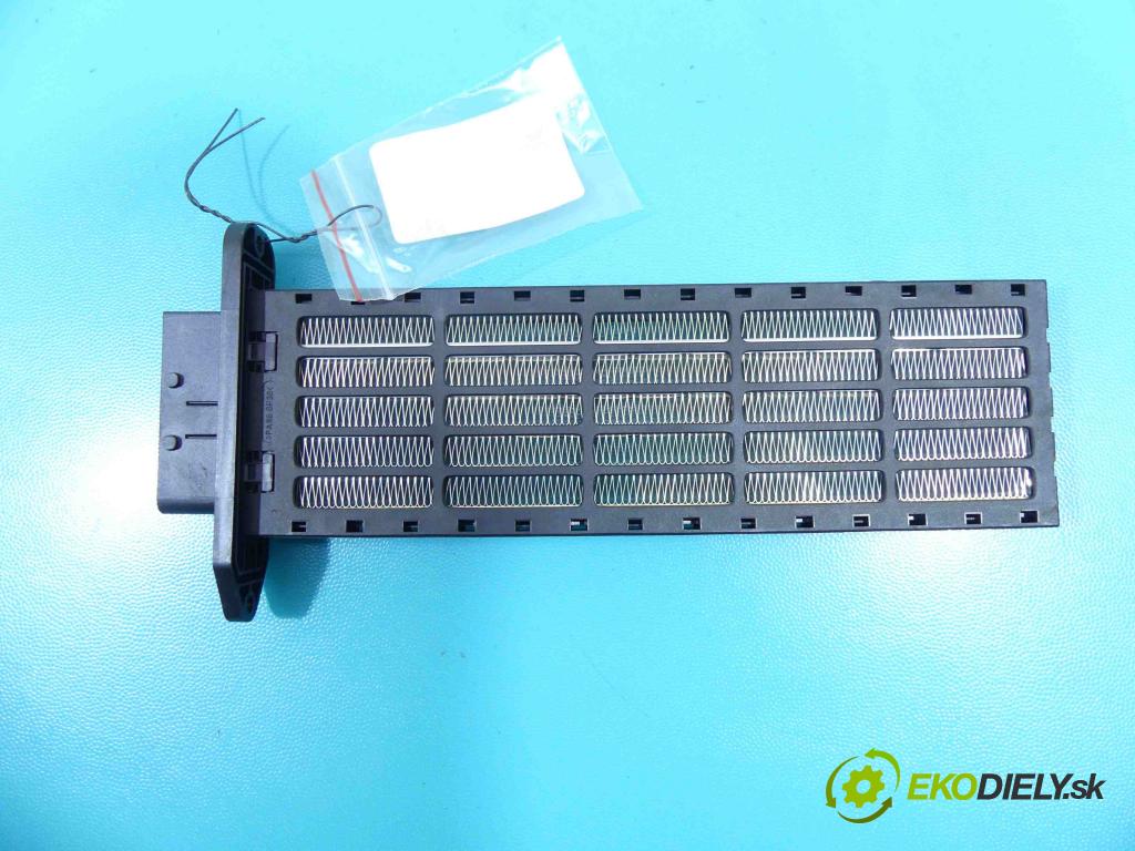 Kia Sportage IV 2015-2021 1.7 crdi 116 hp manual 85 kW 1685 cm3 5- radiátor 710260390100 (Radiátory topení)