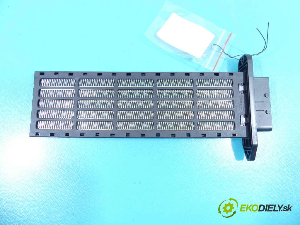 Kia Sportage IV 2015-2021 1.7 crdi 116 hp manual 85 kW 1685 cm3 5- radiátor 710260390100 (Radiátory topení)