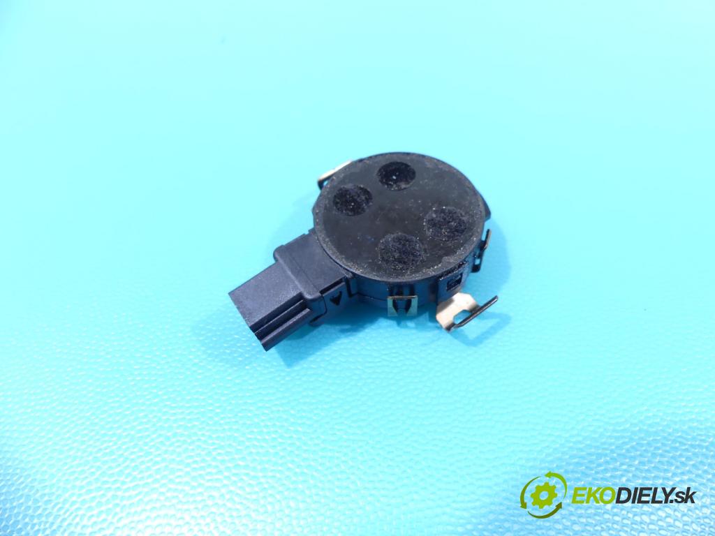 Kia Sportage IV 2015-2021 1.7 crdi 116 HP manual 85 kW 1685 cm3 5- snímač déšť: 96000-A2000 (Snímače dažďa)