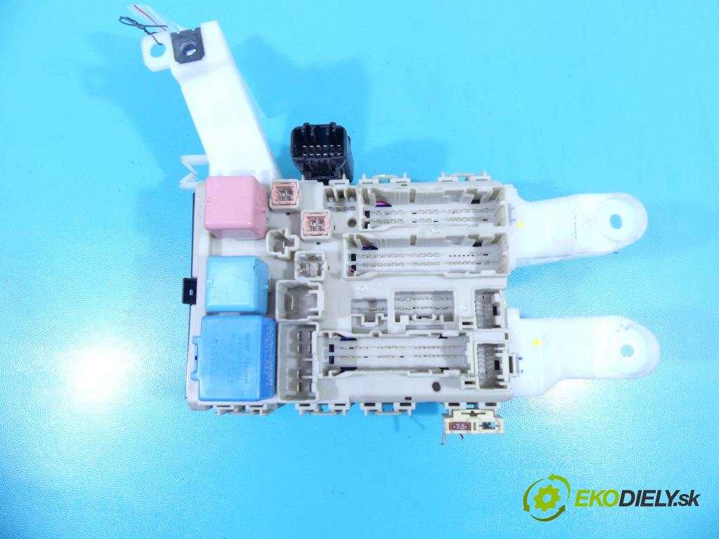 Toyota Verso 2009-2018 1.6 16V 132  HP manual 97 kW 1598 cm3 5- modul riadiaca jednotka 82730-0F870 (Ostatné)