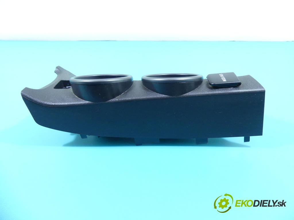 Toyota Verso 2009-2018 1.6 16V 132  HP manual 97 kW 1598 cm3 5- Rukojeť: na nápoje: 58804-0F100 (Úchyty, držiaky na nápoje)