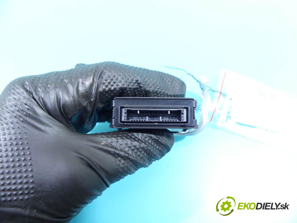 Toyota Verso 2009-2018 1.6 16V 132 hp manual 97 kW 1598 cm3 5- modul řídící jednotka 89100-64010 (Ostatní)