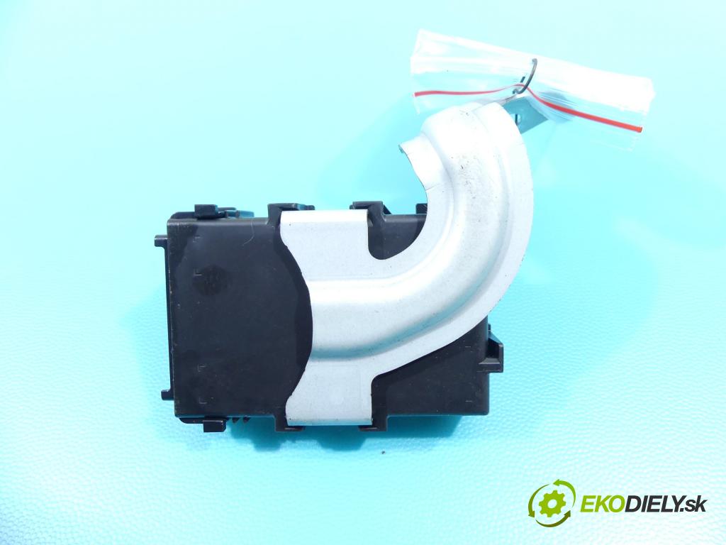 Toyota Verso 2009-2018 1.6 16V 132 hp manual 97 kW 1598 cm3 5- modul řídící jednotka 89100-64010 (Ostatní)