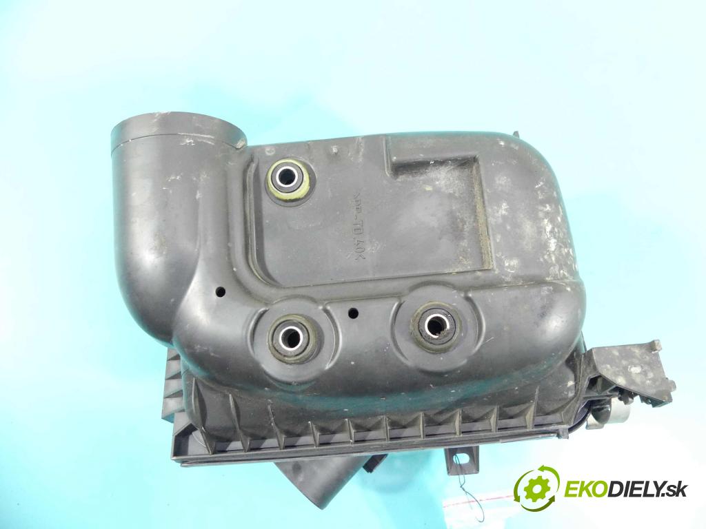 Toyota Verso 2009-2018 1.6 16V 132  HP manual 97 kW 1598 cm3 5- obal filtra vzduchu 22204-0V020 (Obaly filtrov vzduchu)