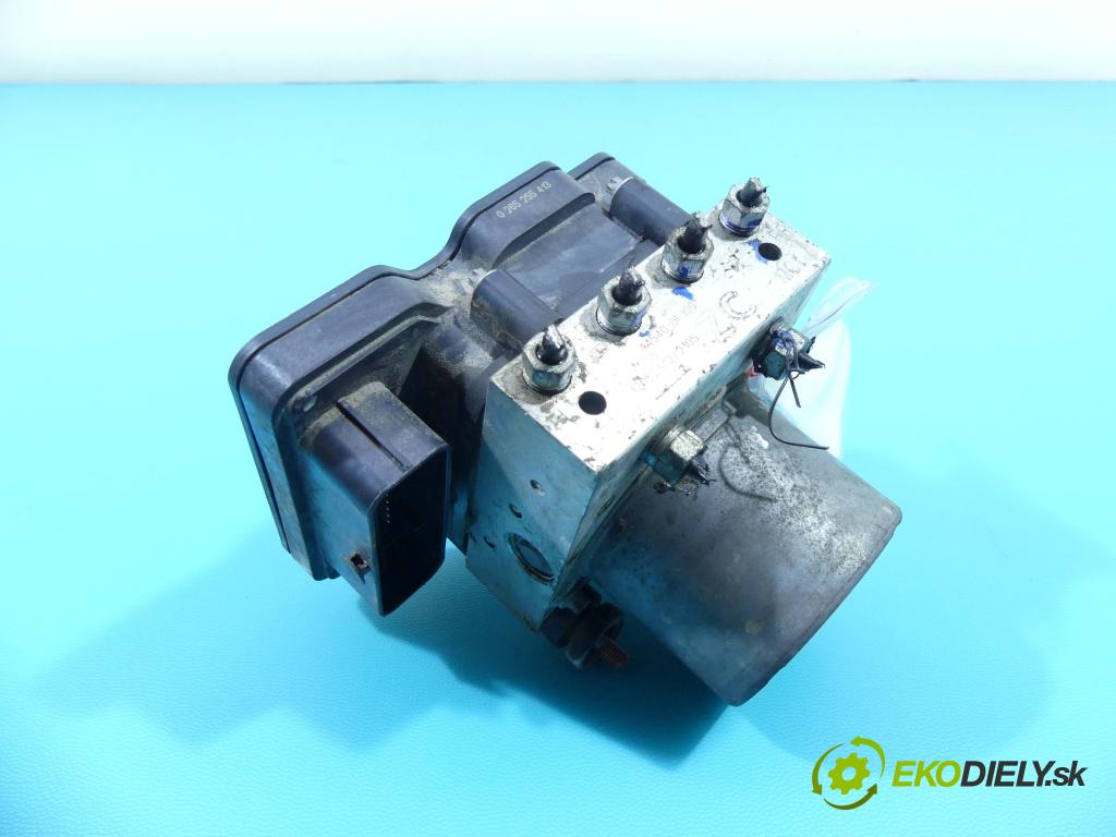Toyota Verso 2009-2018 1.6 16V 132  HP manual 97 kW 1598 cm3 5- čerpadlo abs 0265956504 (Pumpy ABS)