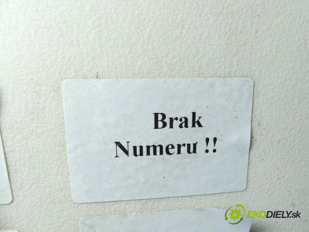 Toyota Verso 2009-2018 1.6 16V 132  HP manual 97 kW 1598 cm3 5- chladič klimatizácie  (Chladiče klimatizácie)
