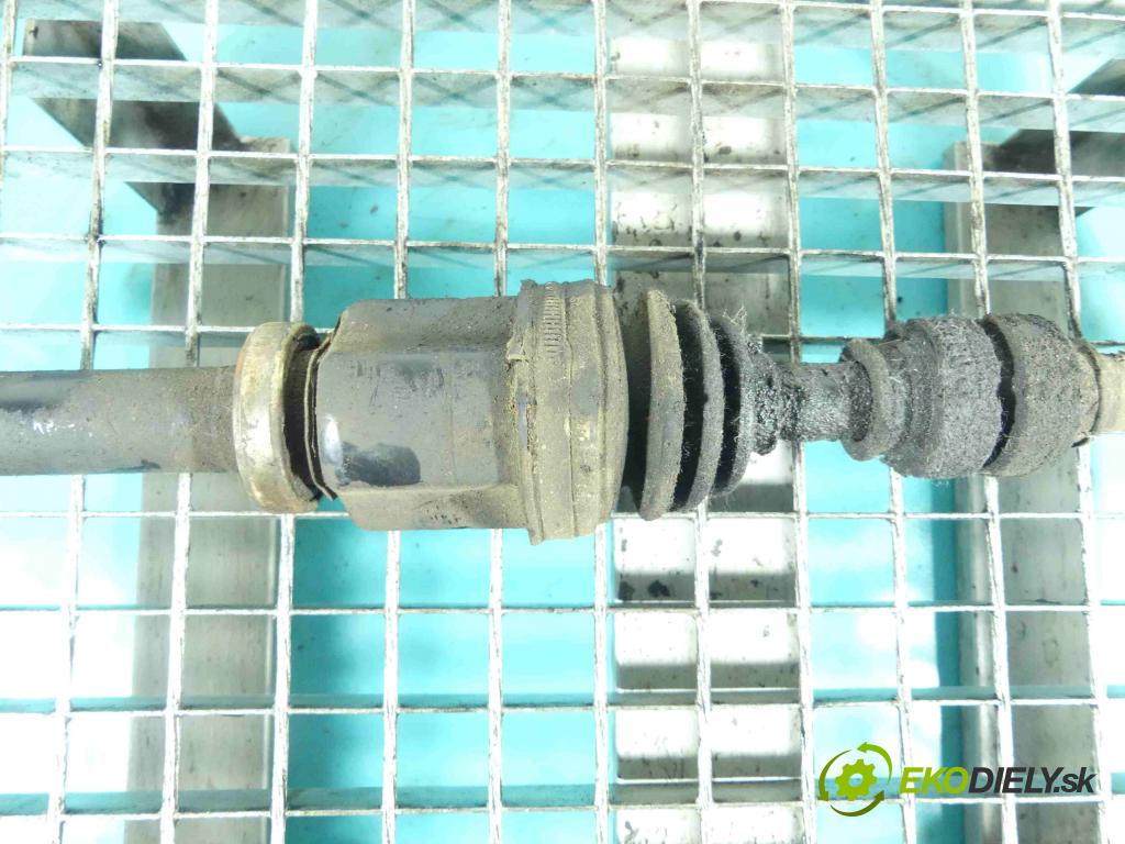 Nissan Micra K12 2003-2010 1.5 dci 65 HP manual 48 kW 1461 cm3 5- poloos predné pravé