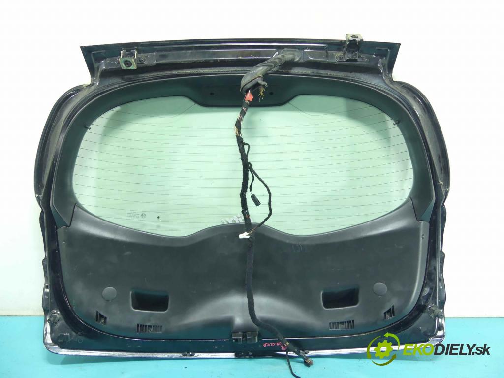 Alfa romeo 147 1.6 16V 105 hp manual 77 kW 1598 cm3 3- zadní kufrové dveře  (Zadní kapoty)