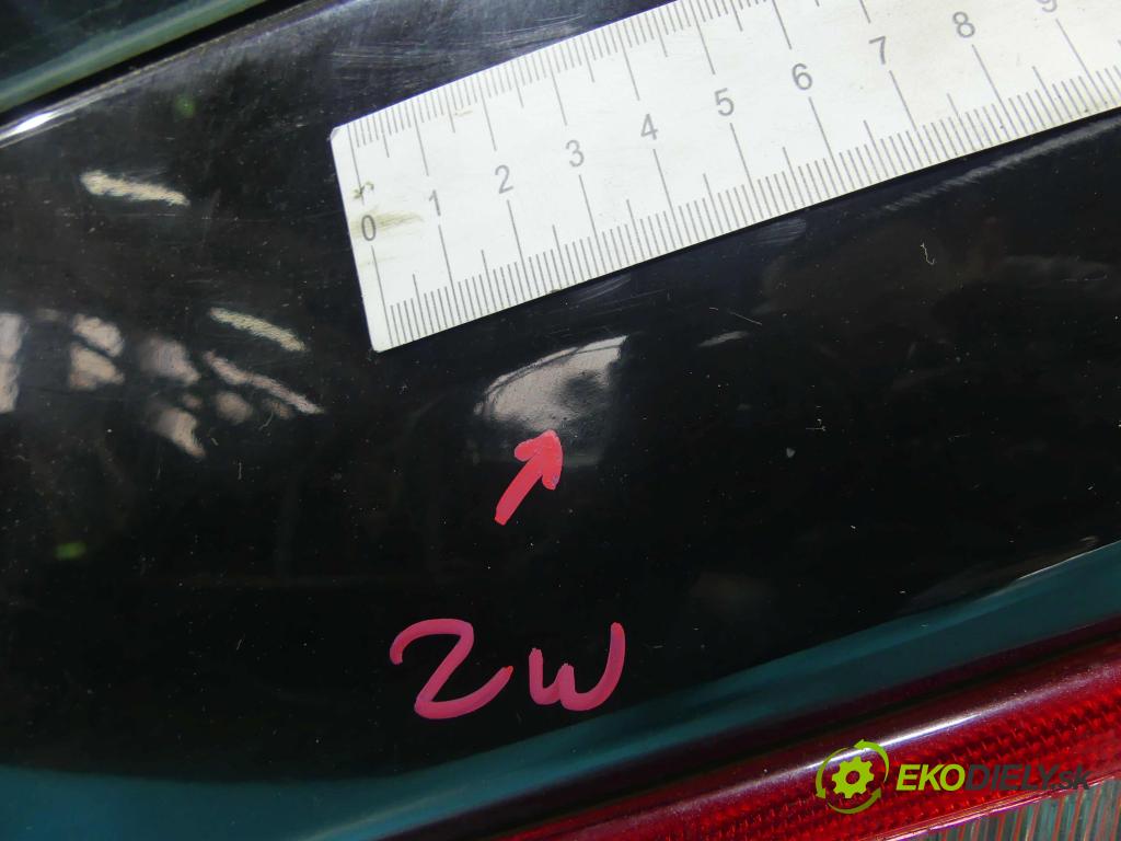 Alfa romeo 147 1.6 16V 105 hp manual 77 kW 1598 cm3 3- zadní kufrové dveře  (Zadní kapoty)