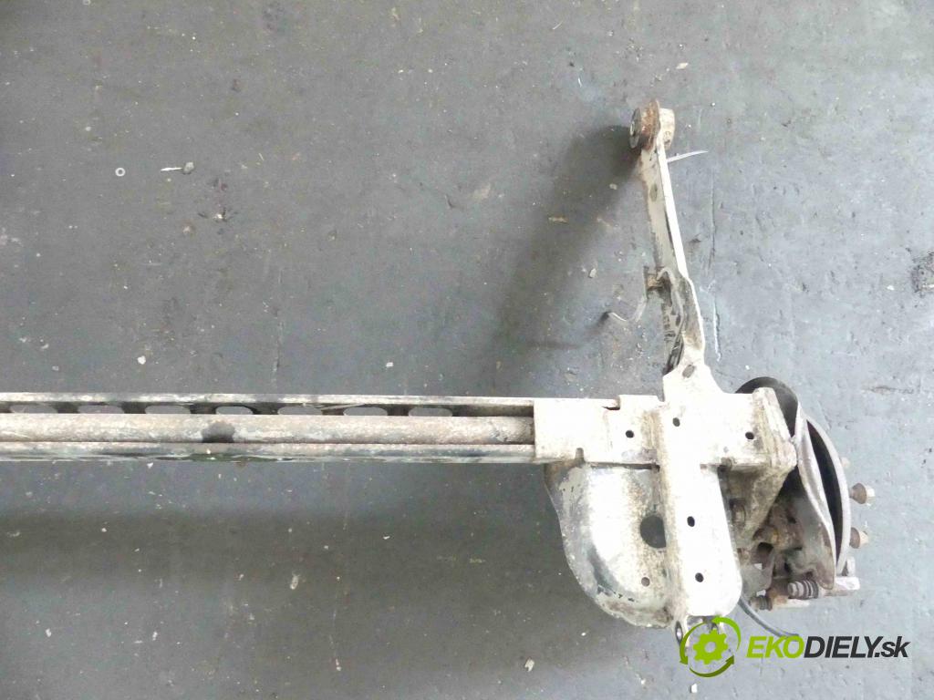 Nissan Primastar 2001-2014 1.9 dci 83 hp manual 61 kW 1870 cm3 5- zadní výztuha  (Výztuhy zadní)