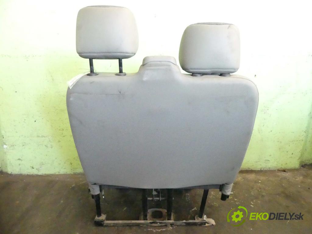 Nissan Primastar 2001-2014 1.9 dci 83 HP manual 61 kW 1870 cm3 5- Sedačka pravý  (Sedačky, sedadlá)