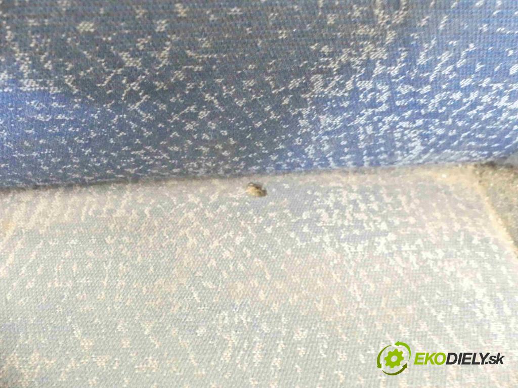 Nissan Primastar 2001-2014 1.9 dci 83 HP manual 61 kW 1870 cm3 5- Sedačka pravý  (Sedačky, sedadlá)