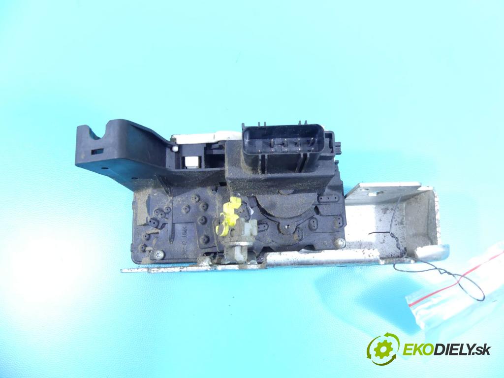 Ford Transit 2006-2013 2.2 tdci 110 hp manual 81 kW 2198 cm3 5- zámek přední pravý YC1A-V21812-CJ