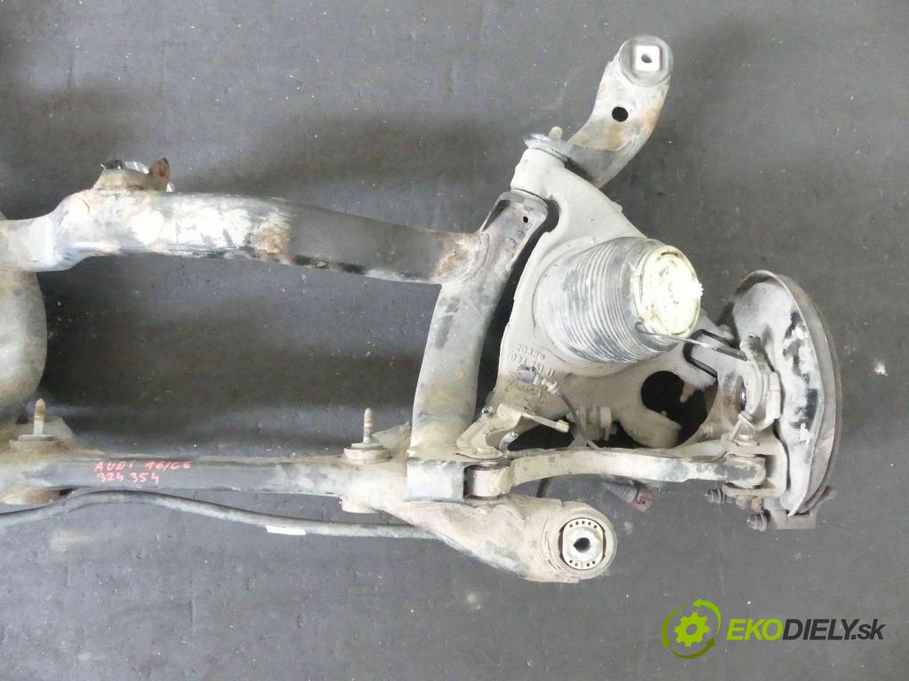 Audi A6 C6 2004-2011 3.0 V6 TFSI automatic 213 kW 2995 cm3 4- zadna výstuha  (Výstuha zadná)
