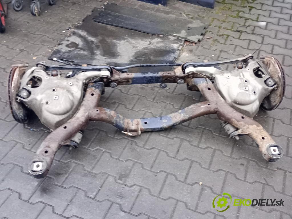 Audi A6 C6 2004-2011 3.0 V6 TFSI automatic 213 kW 2995 cm3 4- zadna výstuha  (Výstuha zadná)