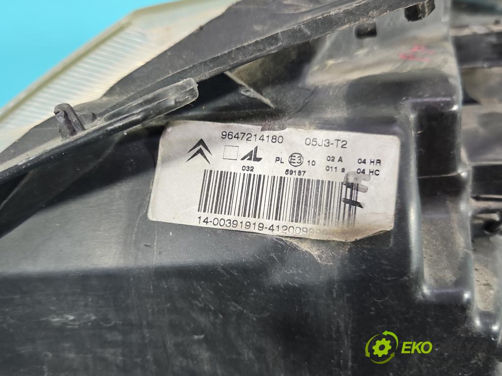Citroen C3 I 2002-2009 1.4 73 HP manual 54 kW 1360 cm3 5- Reflektor: pravý 9647214180 (Pravé)