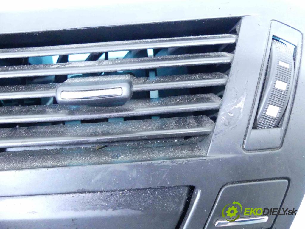 Citroen C4 Grand picasso I 2006-2013 1.6 hdi 109 HP manual 80 kW 1560 cm3 5- Mřížka: kúrenia stredová 9683265580 (Mriežky kúrenia (fukáre))