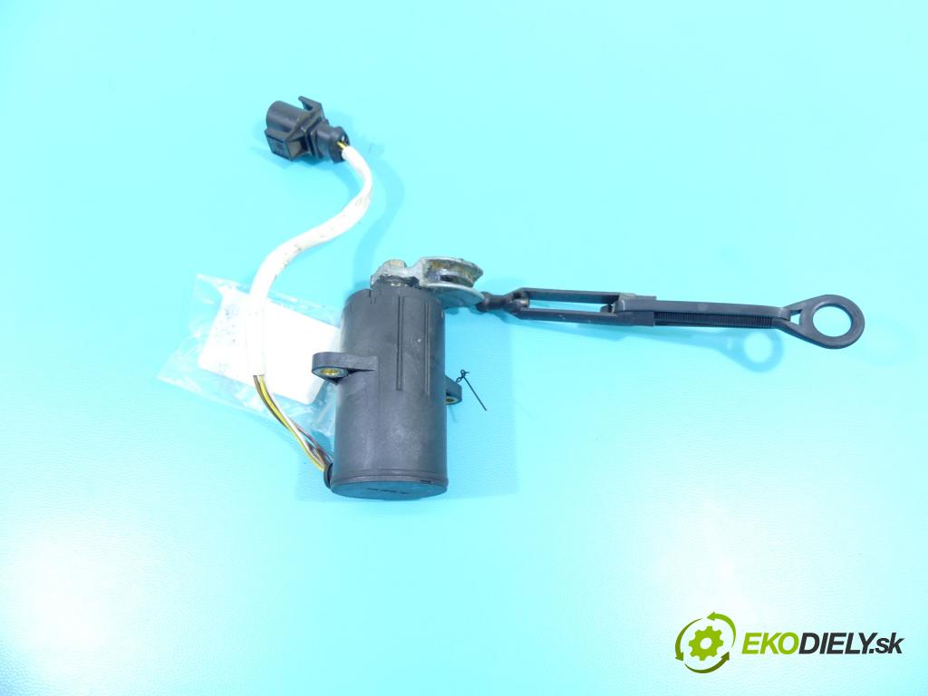 Audi A6 C5 1997-2004 2.5 tdi 150 HP manual 110 kW 2496 cm3 4- pedal plyn potenciometr: 0281002286