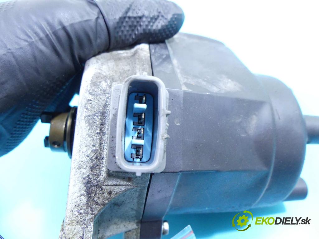 Honda Accord VI 1998-2002 1,8.0 16V 136 HP automatic 100 kW 1850 cm3 5- rozdeľovač D4T00-01 (Rozdeľovače)