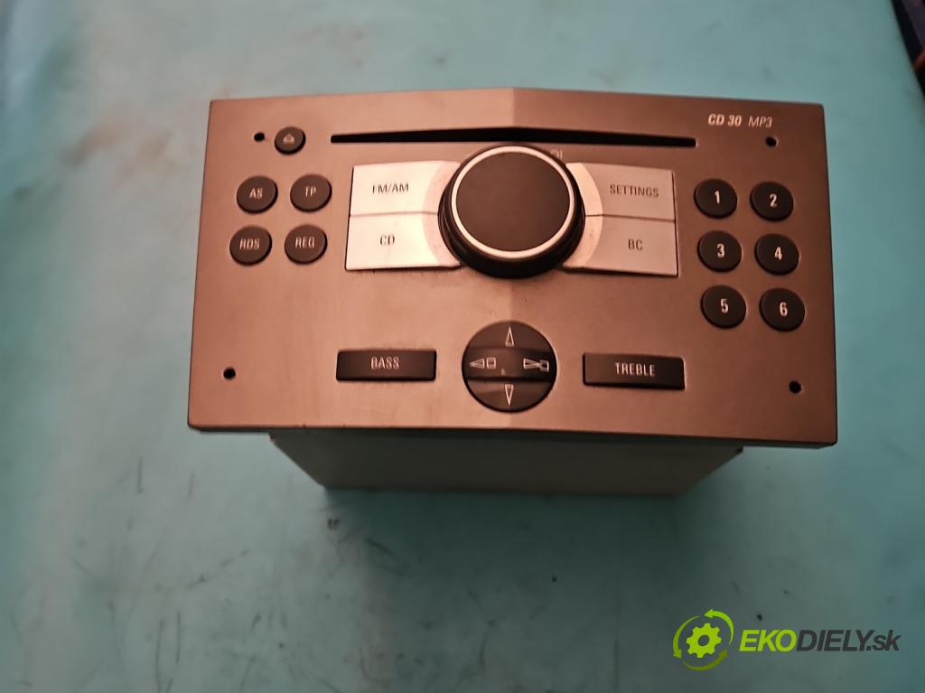 Opel Astra III 2004-2014 1.8 16V 125 HP manual 92 kW 1796 cm3 5- Radio originál 13154304
