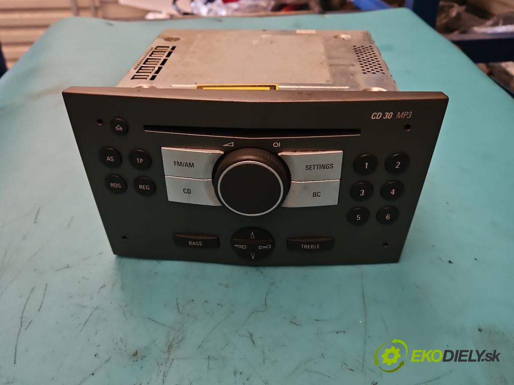Opel Astra III 2004-2014 1.8 16V 125 HP manual 92 kW 1796 cm3 5- Radio originál 13154304