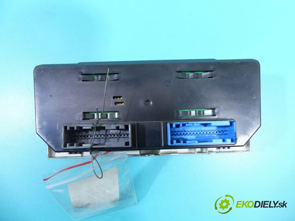 Opel Astra III 2004-2014 1.8 16V Z18XE 125 hp manual 92 kW 1796 cm3 5- palubní deska panel topení 13122963