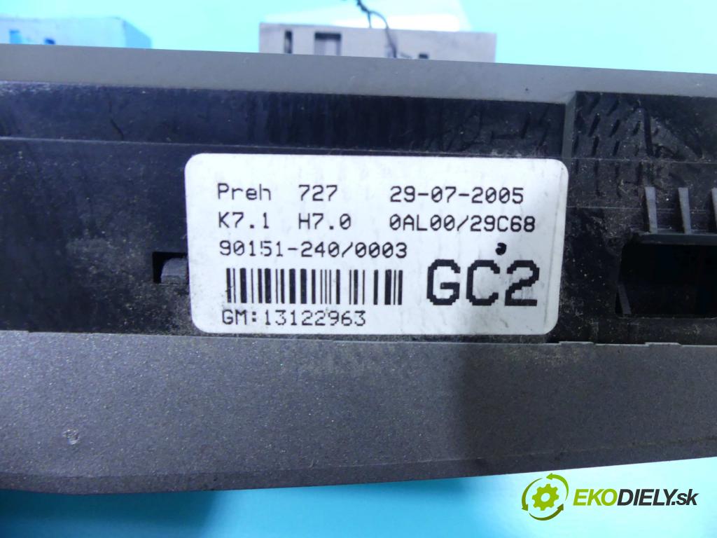 Opel Astra III 2004-2014 1.8 16V Z18XE 125 hp manual 92 kW 1796 cm3 5- palubní deska panel topení 13122963