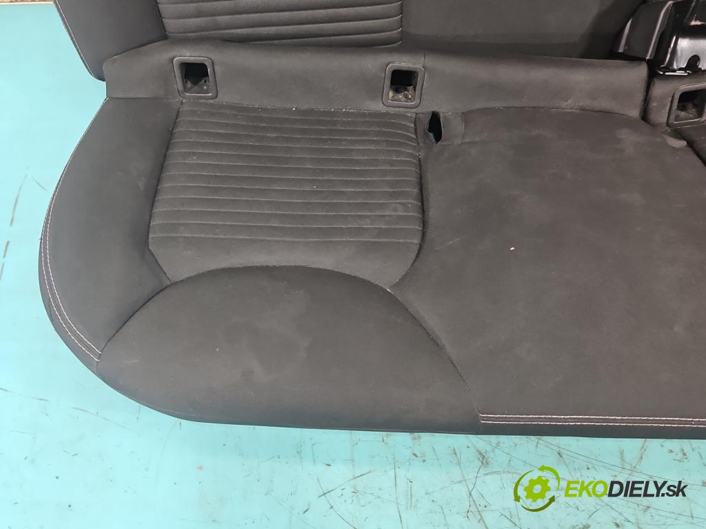 Renault Clio IV 2012-2020 1.5 dci 90 hp manual 66 kW 1461 cm3 5- Pohovka: zadní  (Sedadlo)