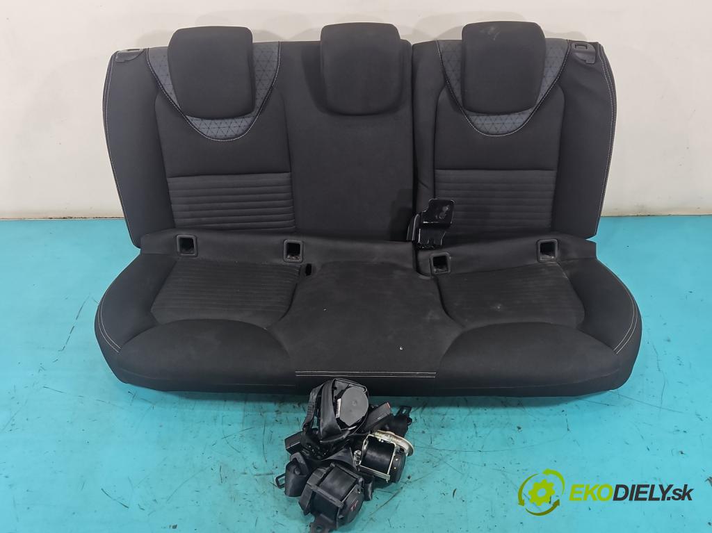 Renault Clio IV 2012-2020 1.5 dci 90 hp manual 66 kW 1461 cm3 5- Pohovka: zadní  (Sedadlo)