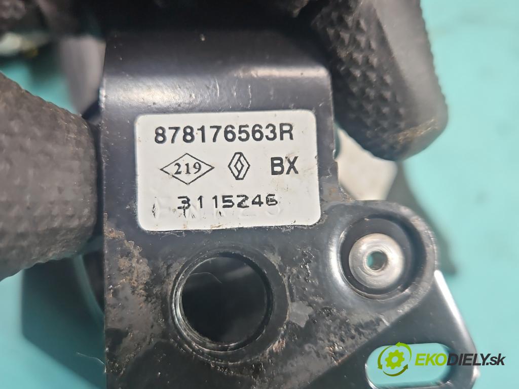 Renault Clio IV 2012-2020 1.5 dci 90 hp manual 66 kW 1461 cm3 5- Pohovka: zadní  (Sedadlo)