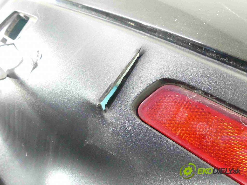 Mazda CX-9 2006-2015 3.7 V6 277KM automatic 204 kW 3726 cm3 5- nárazník zadní  (Ostatné)