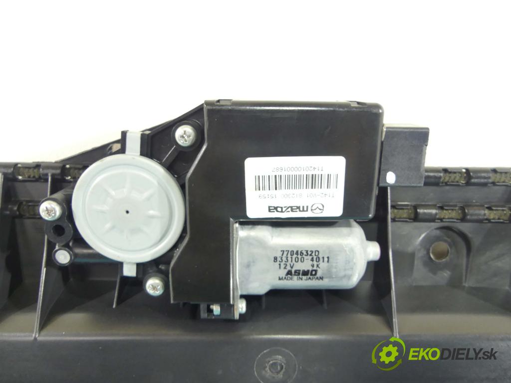 Mazda CX-9 2006-2015 3.7 V6 277KM automatic 204 kW 3726 cm3 5- Střešní okno: 7704632D (Okna karoserie)