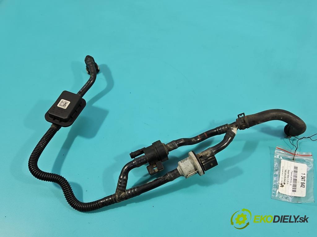 Skoda Fabia III 2014- 2021 1.0 MPI 60 hp manual 44 kW 999 cm3 5- trubka palivový 04E133277A