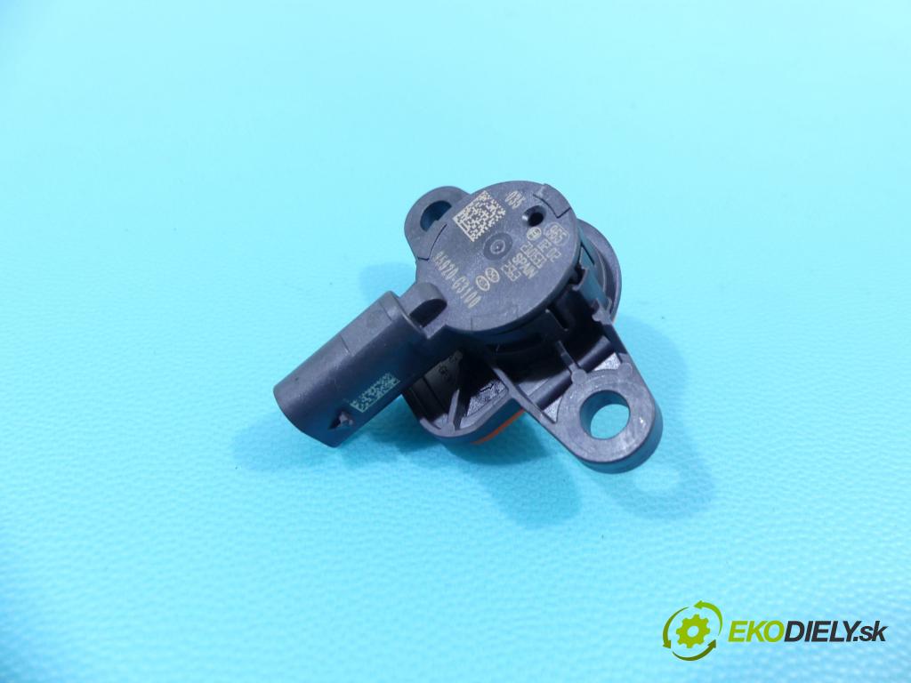 Hyundai I30 III 2016- 1.5 DPI 16V 110 HP manual 80,9 kW 1498 cm3 5- snímač šokovat: 95920-G3100 (Snímače nárazu)