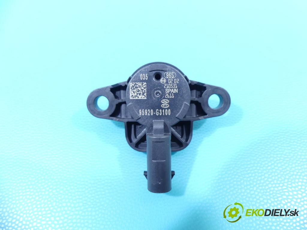 Hyundai I30 III 2016- 1.5 DPI 16V 110 HP manual 80,9 kW 1498 cm3 5- snímač šokovat: 95920-G3100 (Snímače nárazu)