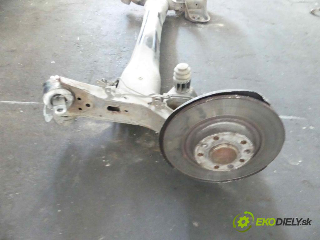 Citroen C4 Grand Picasso II 2013-2022 1.6 hdi 116 hp manual 85 kW 1560 cm3 5- zadní výztuha  (Výztuhy zadní)