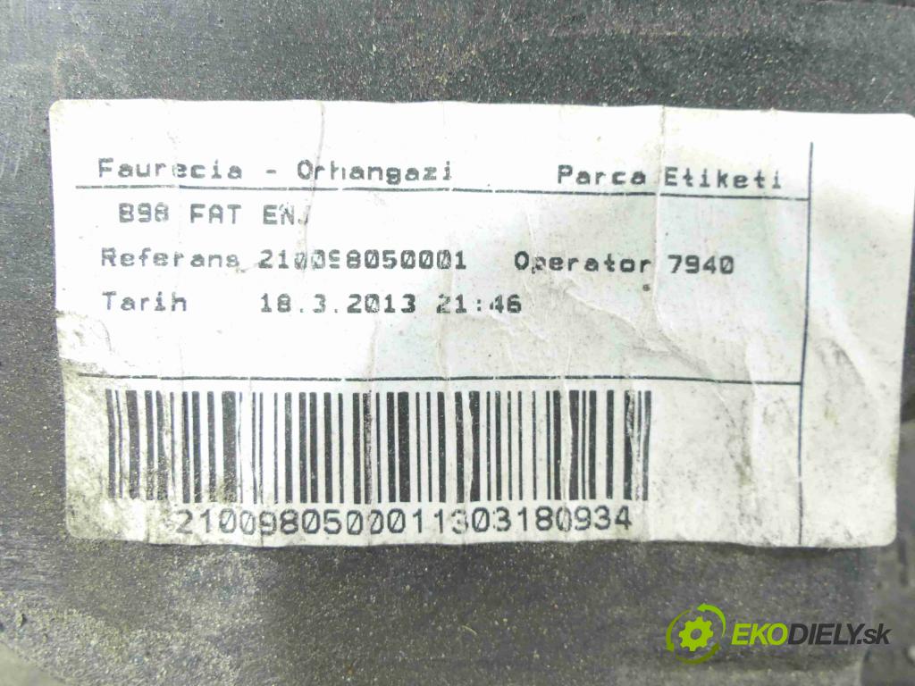 Renault Clio IV 2012-2019 1.5 dci 90 hp manual 66 kW 1461 cm3 5- stěna přední 625003860R (Výztuhy přední)