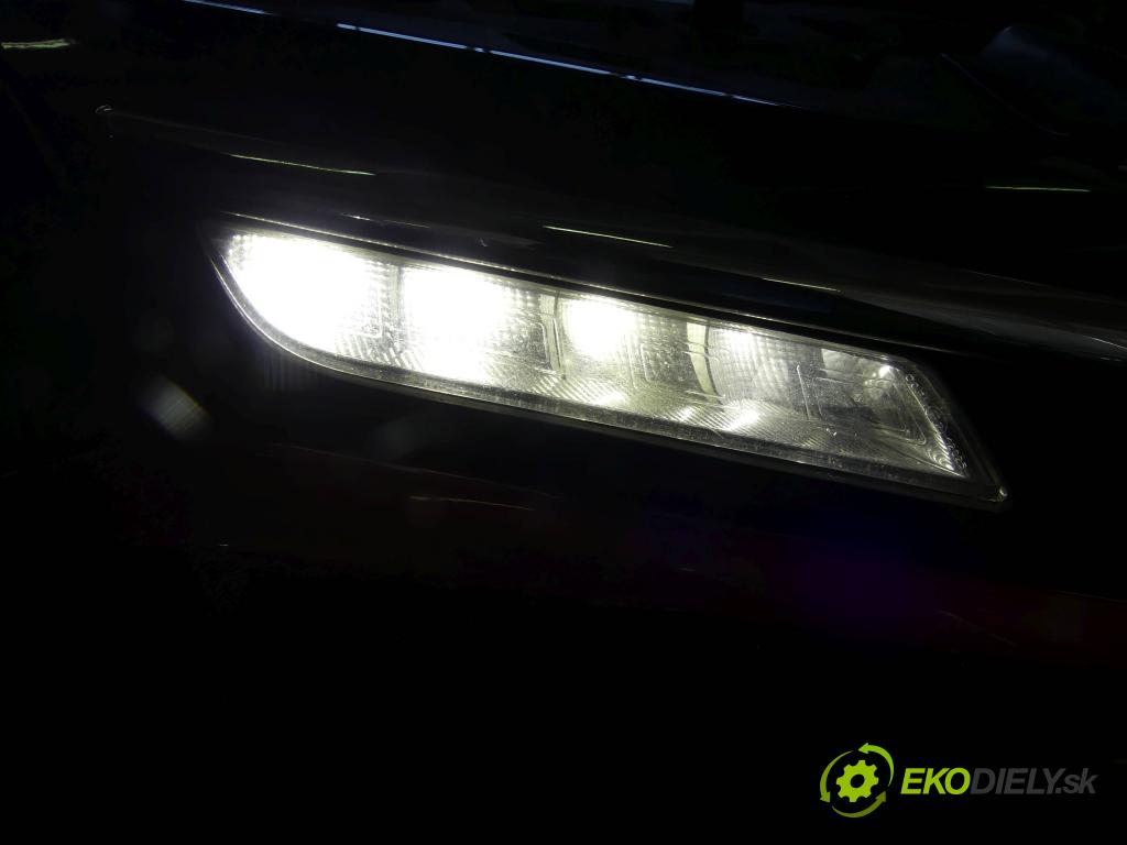 Renault Clio IV 2012-2019 1.5 dci 90 HP manual 66 kW 1461 cm3 5- Svetlo: prevádzky 89208541