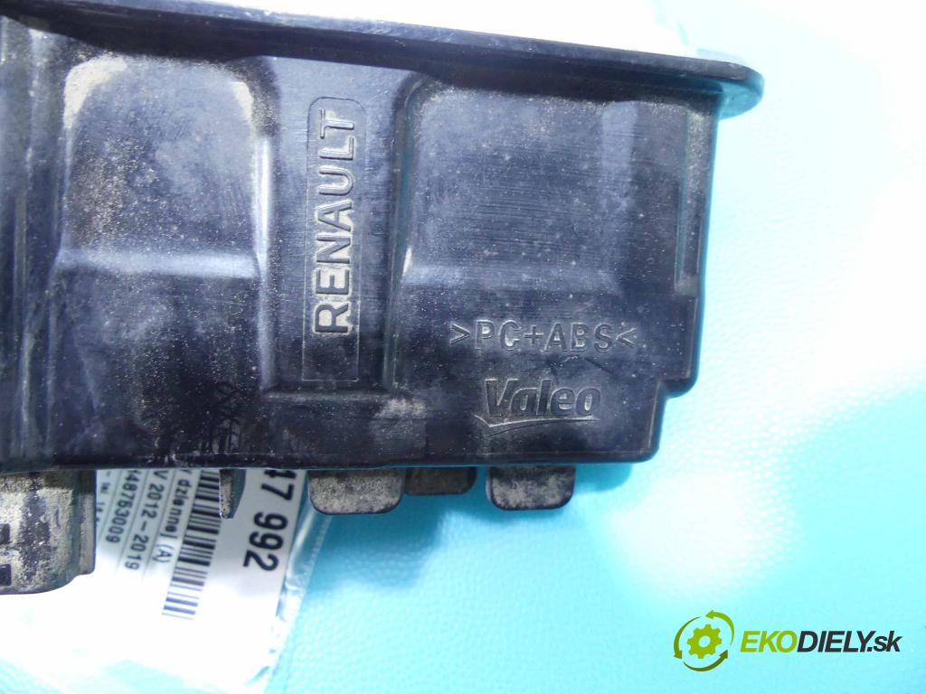 Renault Clio IV 2012-2019 1.5 dci 90 HP manual 66 kW 1461 cm3 5- Svetlo: prevádzky 89208541