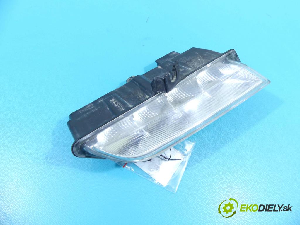 Renault Clio IV 2012-2019 1.5 dci 90 HP manual 66 kW 1461 cm3 5- Svetlo: prevádzky 89208541