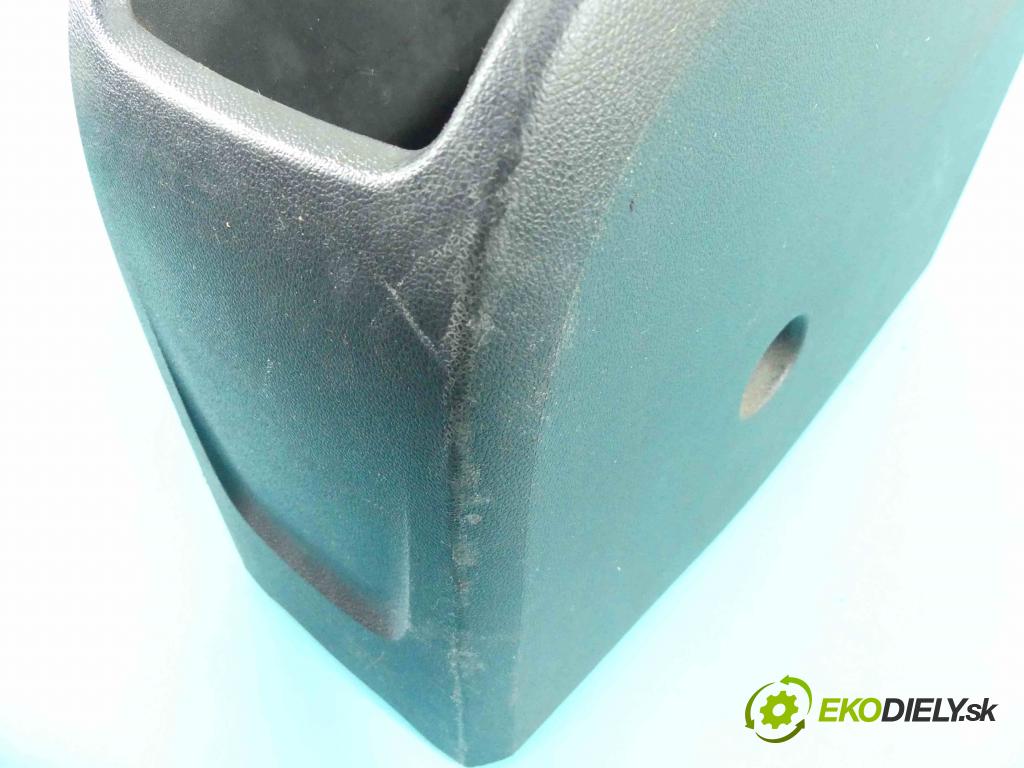 Opel Crossland 2017-2024 1.2 12V 83 HP manual 61 kW 1199 cm3 5- operadlo 13464984 (Lakťové opierky)