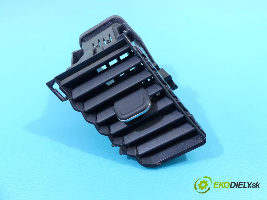 Opel Crossland 2017-2024 1.2 12V 83 HP manual 61 kW 1199 cm3 5- Mřížka: kúrenia stredová 13461693 (Mriežky kúrenia (fukáre))