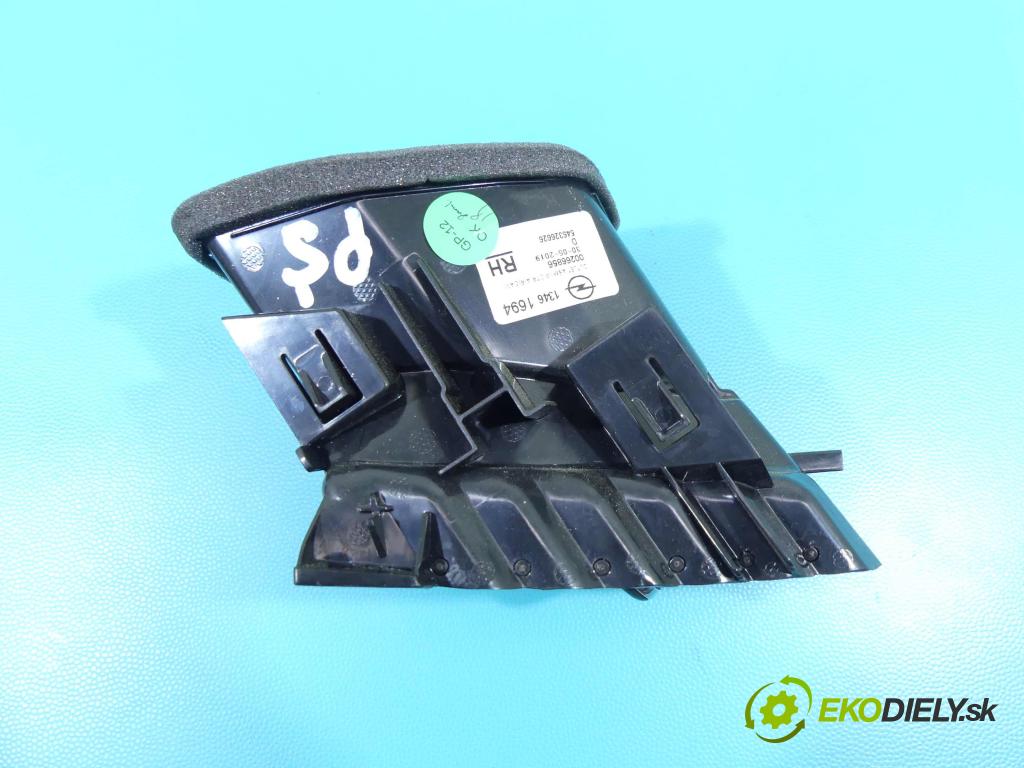 Opel Crossland 2017-2024 1.2 12V 83 HP manual 61 kW 1199 cm3 5- Mřížka: kúrenia stredová 13461694 (Mriežky kúrenia (fukáre))