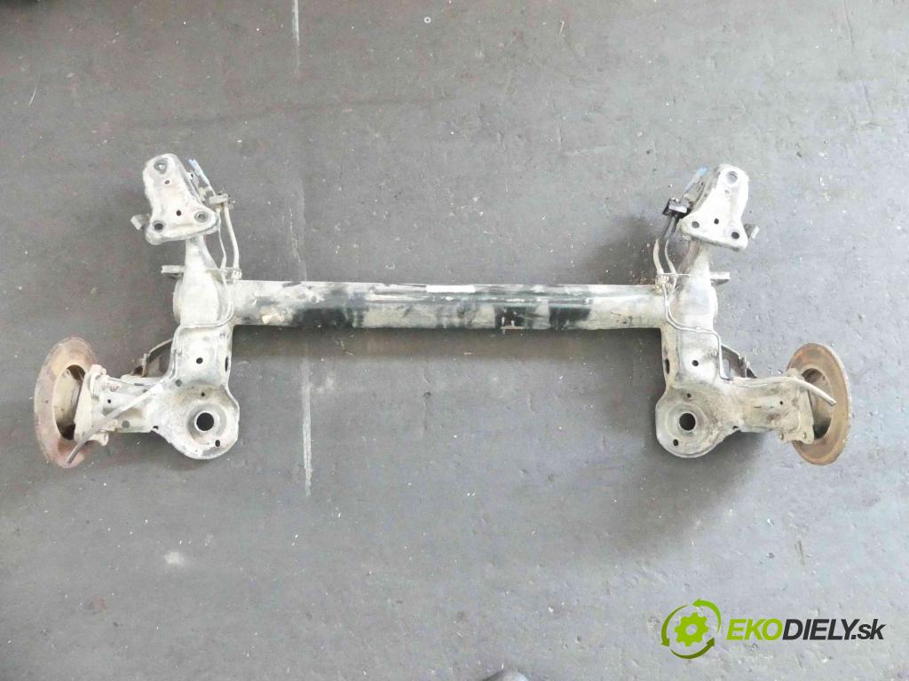 Opel Crossland 2017-2024 1.2 12V 83 hp manual 61 kW 1199 cm3 5- zadní výztuha  (Výztuhy zadní)