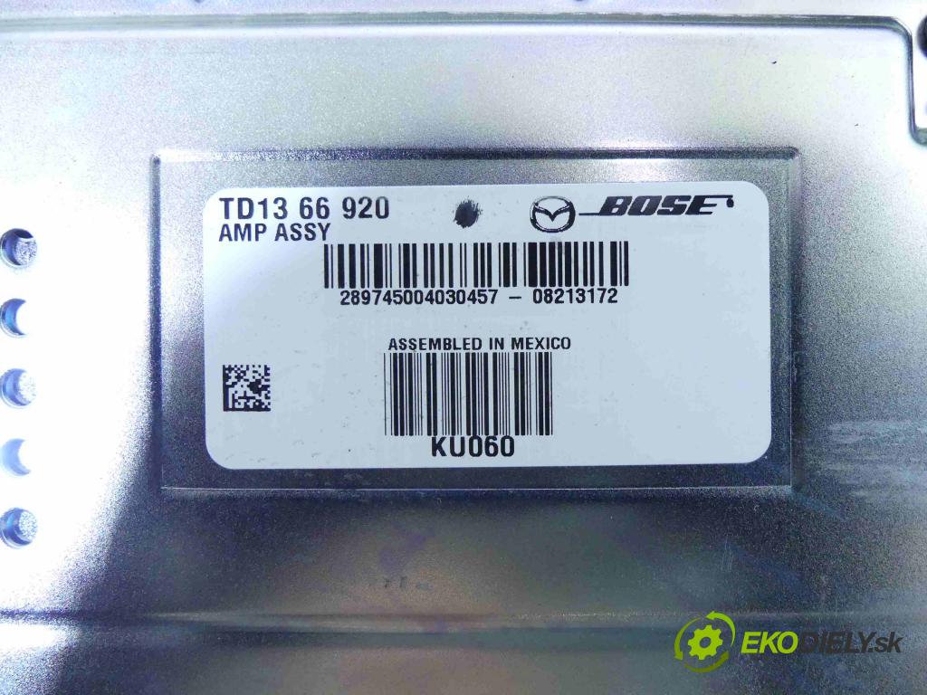 Mazda CX-9 2006-2015 3.7 V6 277KM: automatic 204 kW 3726 cm3 5- Zesilovač: TD1366920 (Zosilňovače)