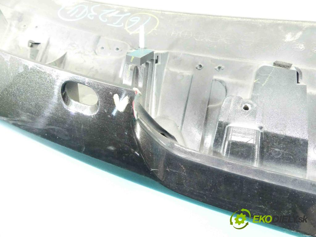 Mazda CX-9 3.7 V6 277KM: automatic 204 kW 3726 cm3 5- Spoiler: TD1151960 (Spoilery)