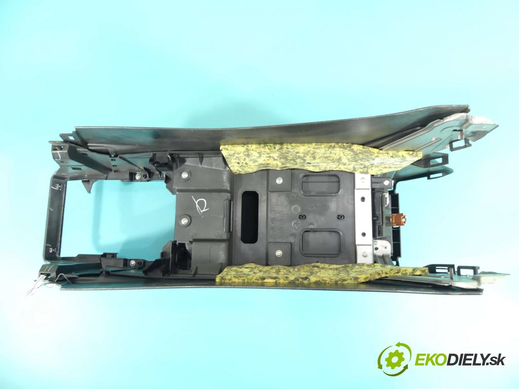 Mazda CX-9 2006-2015 3.7 V6 277KM: automatic 204 kW 3726 cm3 5- operadlo  (Lakťové opierky)