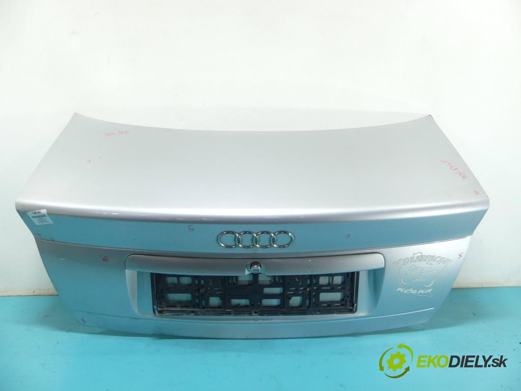 Audi A4 B5 1994-2001 1.6 101 hp manual 74 kW 1595 cm3 4- zadní kufrové dveře  (Zadní kapoty)