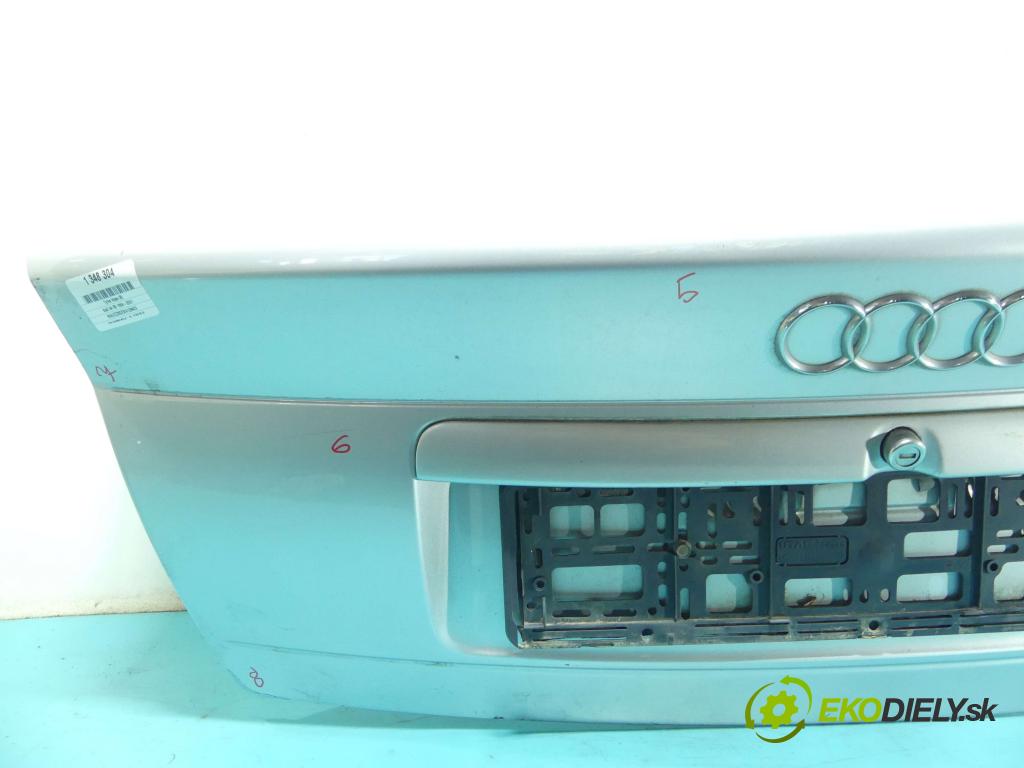 Audi A4 B5 1994-2001 1.6 101 hp manual 74 kW 1595 cm3 4- zadní kufrové dveře  (Zadní kapoty)